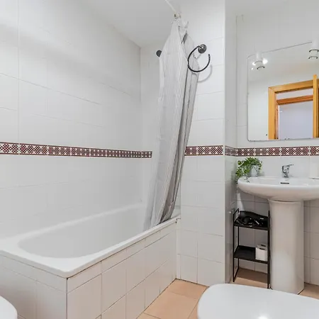 Chillout 33 * Granada